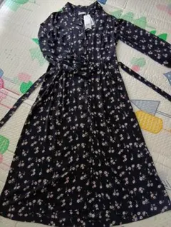 【新品タグ付き】jouetie　 花柄 ロングワンピース 長袖　ブラックМサイズ