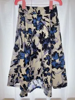 URBAN RESERCH 花柄　ロングスカート