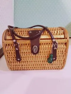 美品！ ボックス型かごバッグ
