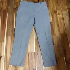 グレー スラックス