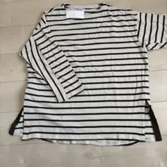 新品タグ付き⭐️AMERICAN HOLIC アイボリー/ブラックストライプ M
