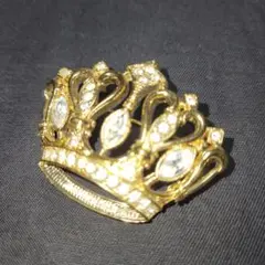 AVON エイボン　王冠ブローチ　ヴィンテージ