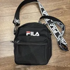 FILA ブラック ショルダーバッグ