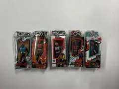 仮面ライダー ソフビパッケージチャーム＆チョコスナック 5種