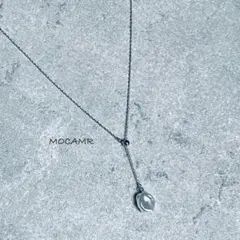 【No.400】華奢チェーンY字スライドボールネックレス シルバー×イミテーショ