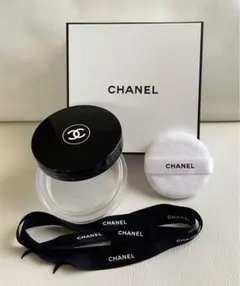 ☆CHANEL ルースパウダー空ケース・パフ・ホワイトBOX・リボンの4点セット