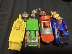 パウパトロール　ミニカー　４台セット　おまけ付き