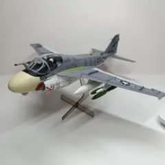 Grumman A-6E イントルーダー　1/72サイズのサムネイル