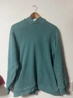 チャンピョン　パーカー