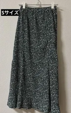 ハニーズ　ロングスカート　小花柄スカート　マーメイドフレアスカート