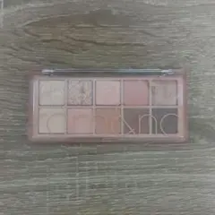 ロムアンド べターザンパレット 01