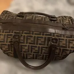 FENDIボストンバッグ