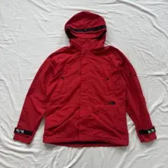 THE NORTH FACE マウンテンパーカー レッド