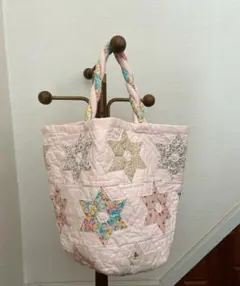 パッチワーク トートバッグ スター柄 キルト 花柄