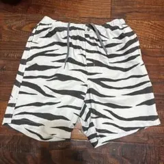 beams ゼブラ柄ショートパンツ ホワイト・ブラック