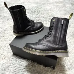 【美品】ヨウジヤマモト× Dr. Martens UK6 〈定価83,600円〉のサムネイル