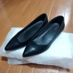 RANDA ブラック ポインテッドトゥパンプス