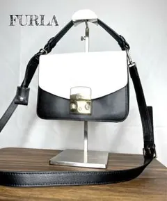 美品★ FURLA フルラ　メトロポリス　レザー　ショルダーバッグ 白 黒