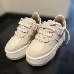 UGG Astromelアストロメル24.0 Jasmine - メルカリ