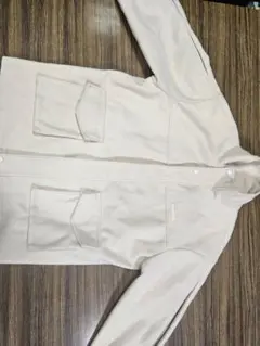 クリーム色フリースジャケット
