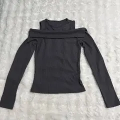 Dazy ダークグレー オフショルダー 長袖