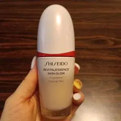SHISEIDO REVITALESSENCE SKIN GLOW 130のサムネイル
