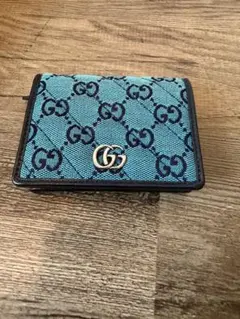 GUCCI グッチ　二つ折り財布 青 ピンク GGパターン