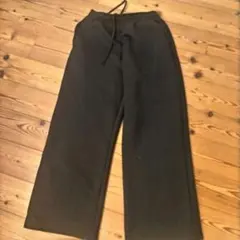 UNIQLO ドライスウェットワイドパンツ　丈短め　ブラック　М