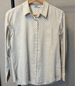 【ユニクロ】ドットレーヨンブラウス