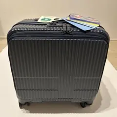 正規品 イノベーター スーツケース 機内持ち込みSサイズ 33L【新品未使用】のサムネイル