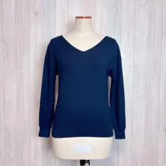 【JUSGLITTY】長袖ニット トップス ネイビー Vネック シンプル 無地のサムネイル