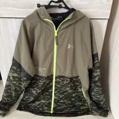 Under Armour フード付きジャケット S M