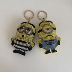 ミニオン　キラキラキーホルダー