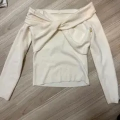 Dazy リボン付き アイボリー オフショルダー セーター M