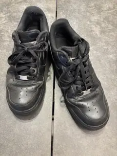 Nike Air Force 1 ブラック スニーカー