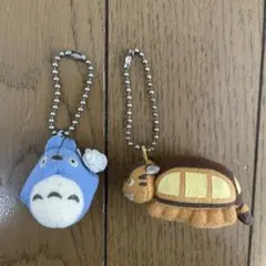 となりのトトロ キーホルダー２個セット 中トトロ・ネコバス