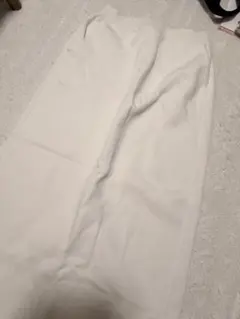 GU ホワイト タイトスカート