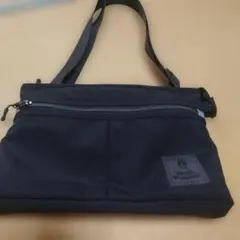 Hush Puppies ショルダーバッグ ブラックのサムネイル