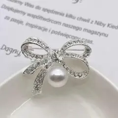 リボン　シルバー　ブローチ パール　入学式　入園　結婚式　フォーマル　春　スーツ