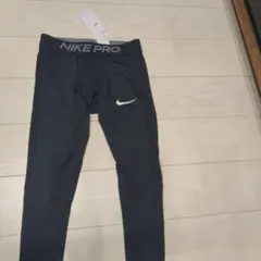 ナイキ　ドライフィット　タイツ