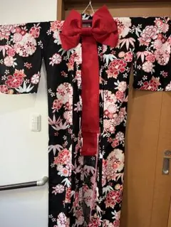 キッズ浴衣 黒地 花柄 赤リボン