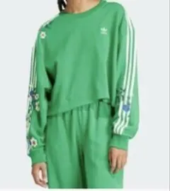 adidas グリーン クロップドスウェット　刺繍