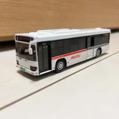 いすゞプラザ限定 エルガラジコン - メルカリ