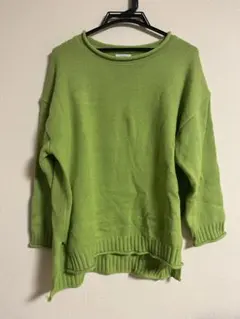 グリーン ニットセーター 長袖 サイドスリット