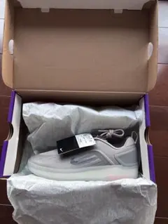 NIKE SB ZOOM NYJAH 4 スニーカー
