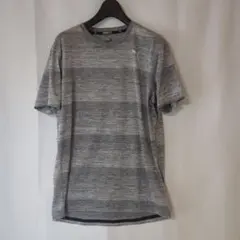 美品Mサイズ⭐PUMA（プーマ） ストライプ柄ランニングTシャツ グレー