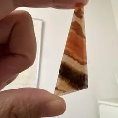 アゲート？　　穴あり