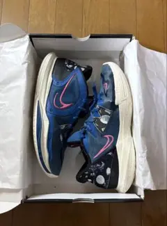 ナイキ カイリー