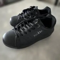 EASTBOY スニーカー ブラック 22.5cmのサムネイル