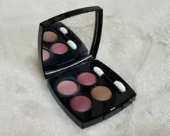 CHANEL レ キャトル オンブル 362